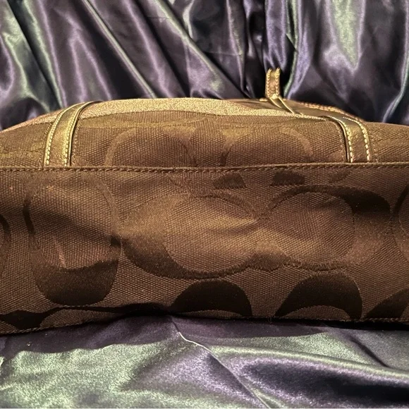 Coach black bag - Picture 5 of 11